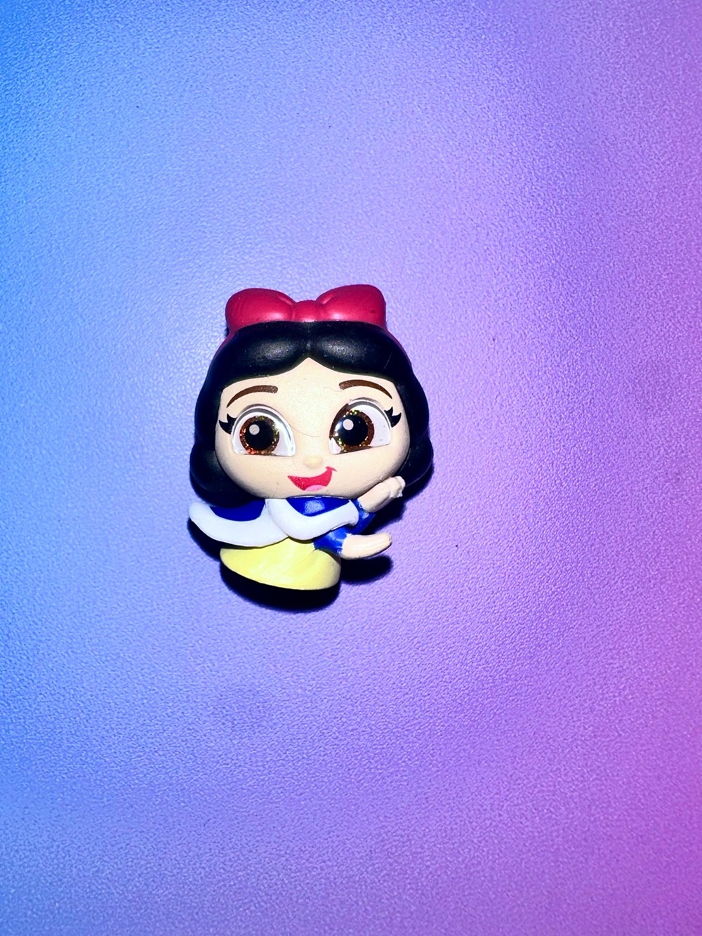 snow white (snow white & seven dwarfs) ~ exclusive — disney doorables: series 12